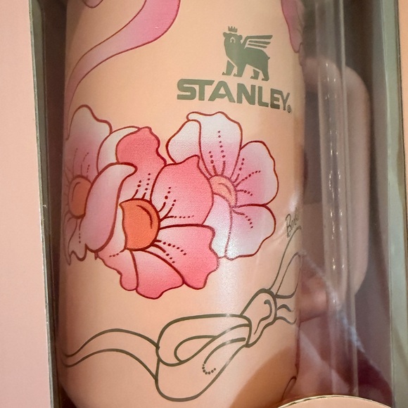 Stanley Peach and Pink Floral Tumbler - Picture 2 of 5
